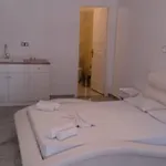 Irini Apartahotel