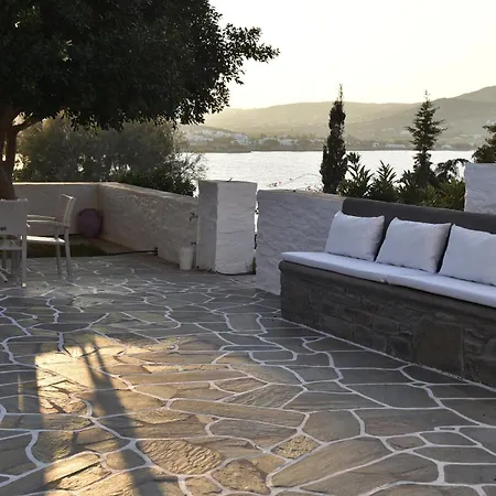 Irini 3* Naousa (Paros)