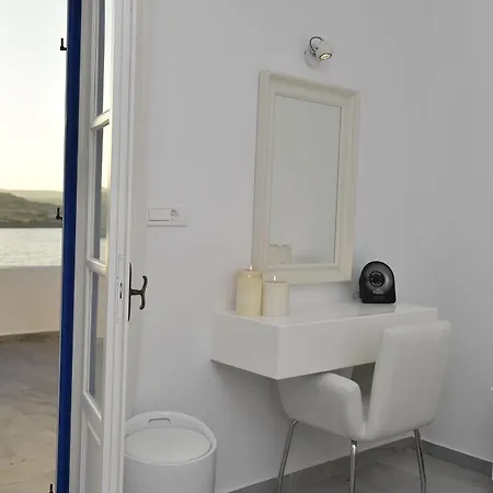 Aparthotel Irini 3*