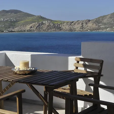 Irini 3* Naousa (Paros)