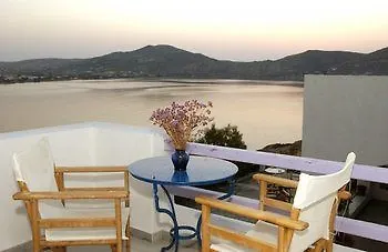 Irini Ξενοδοχείο με διαμερίσματα 4*